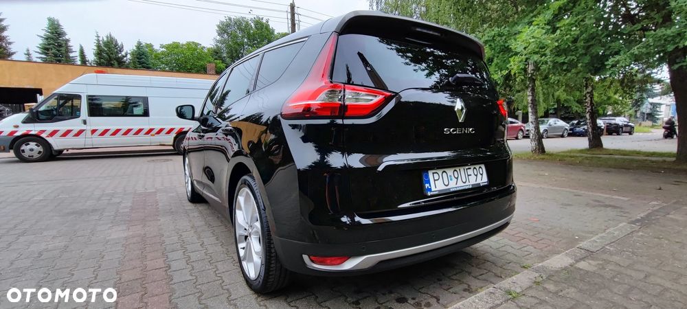 Renault Scenic - 9