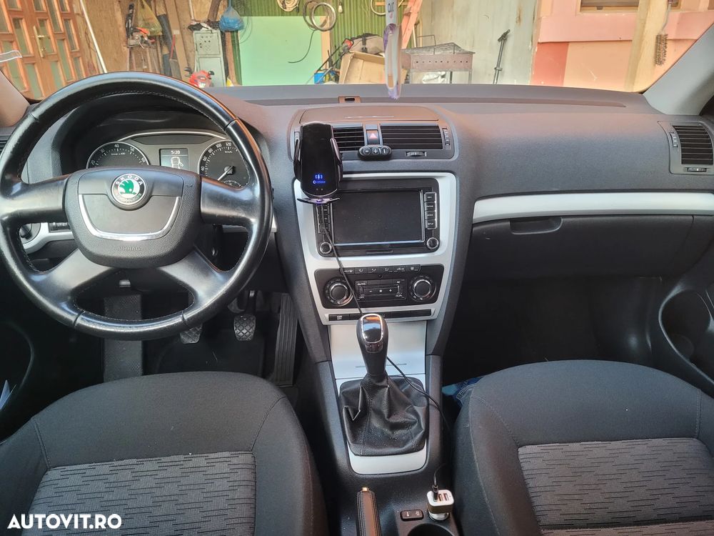 Skoda Octavia - 6