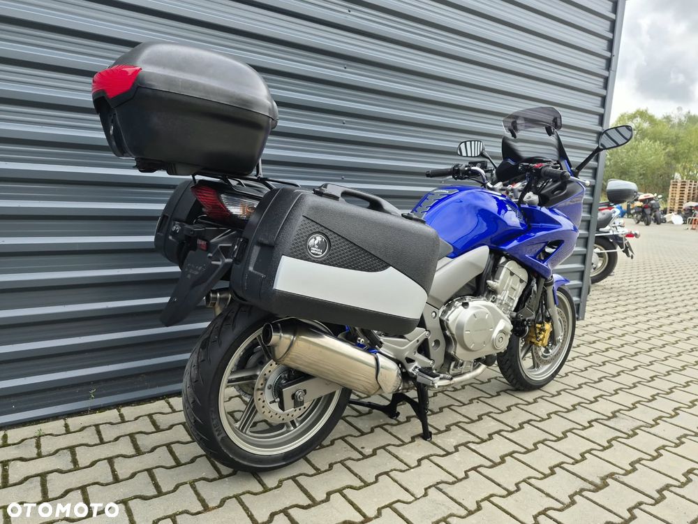 Honda CBF - 3