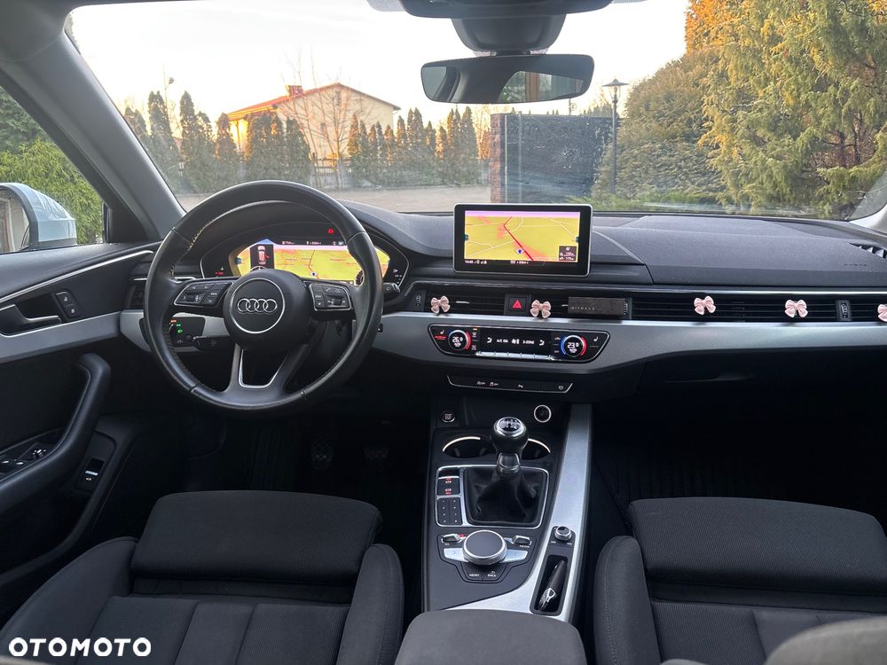 Audi A4 Avant 2.0 TDI - 25
