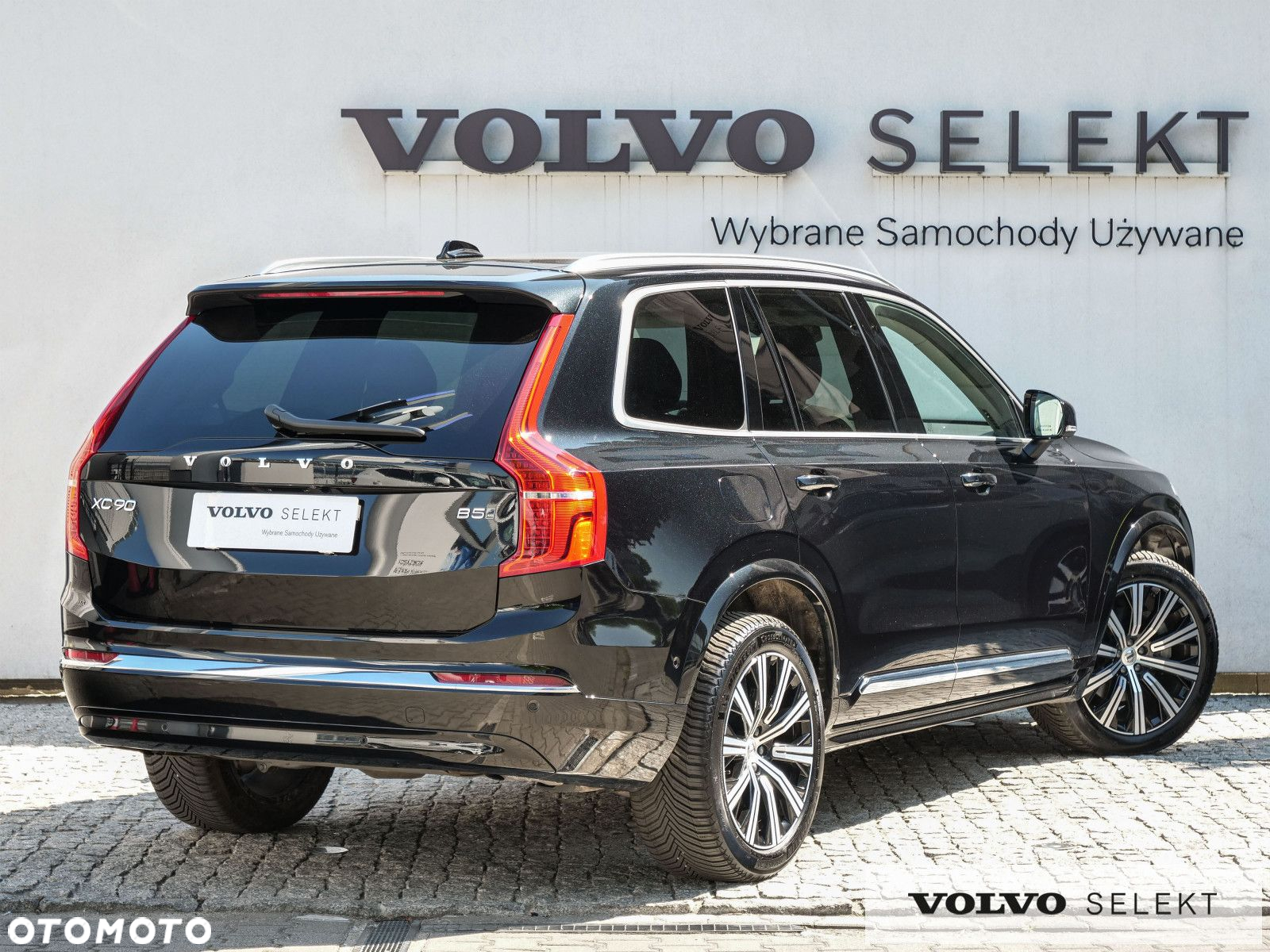 Volvo XC 90 - 9
