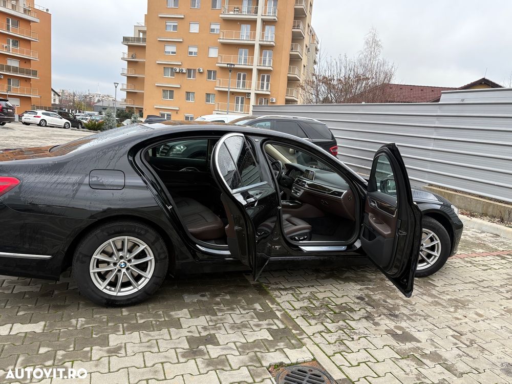 BMW Seria 7 730d xDrive - 12