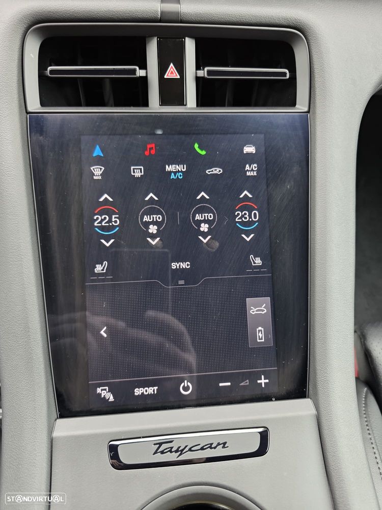 Porsche Taycan Sport Turismo Standard - 25