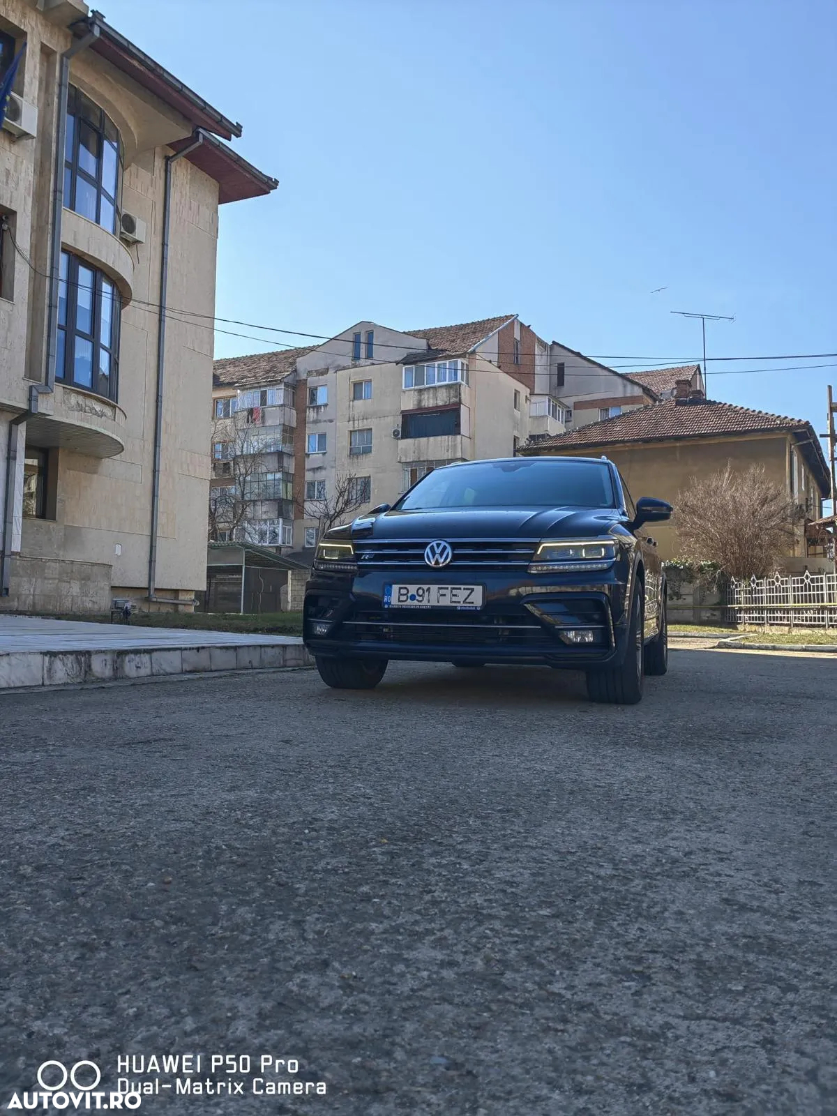 Volkswagen Tiguan - 12