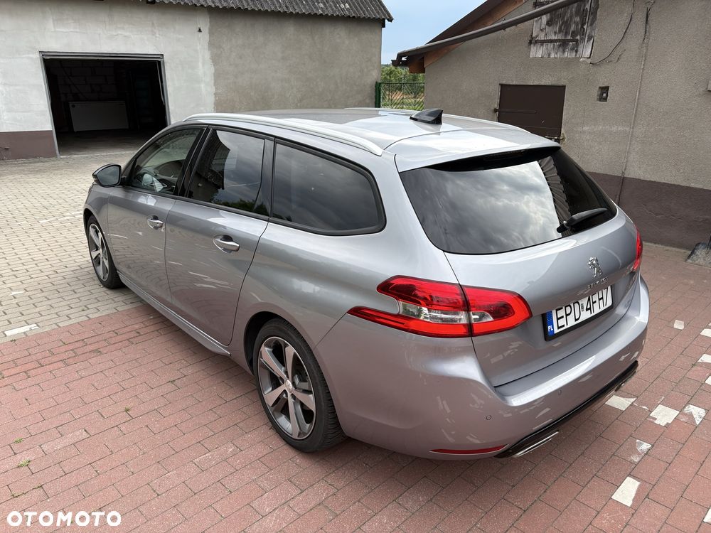 Peugeot 308 - 4