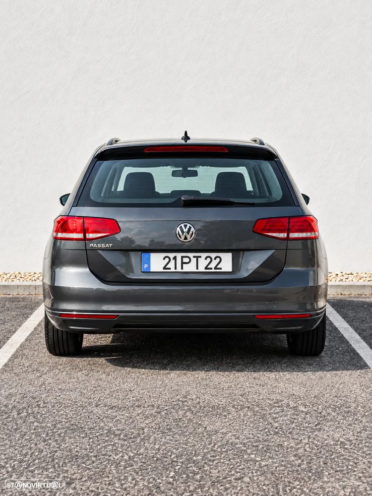 VW Passat Variant 2.0 TDi Highline - 4