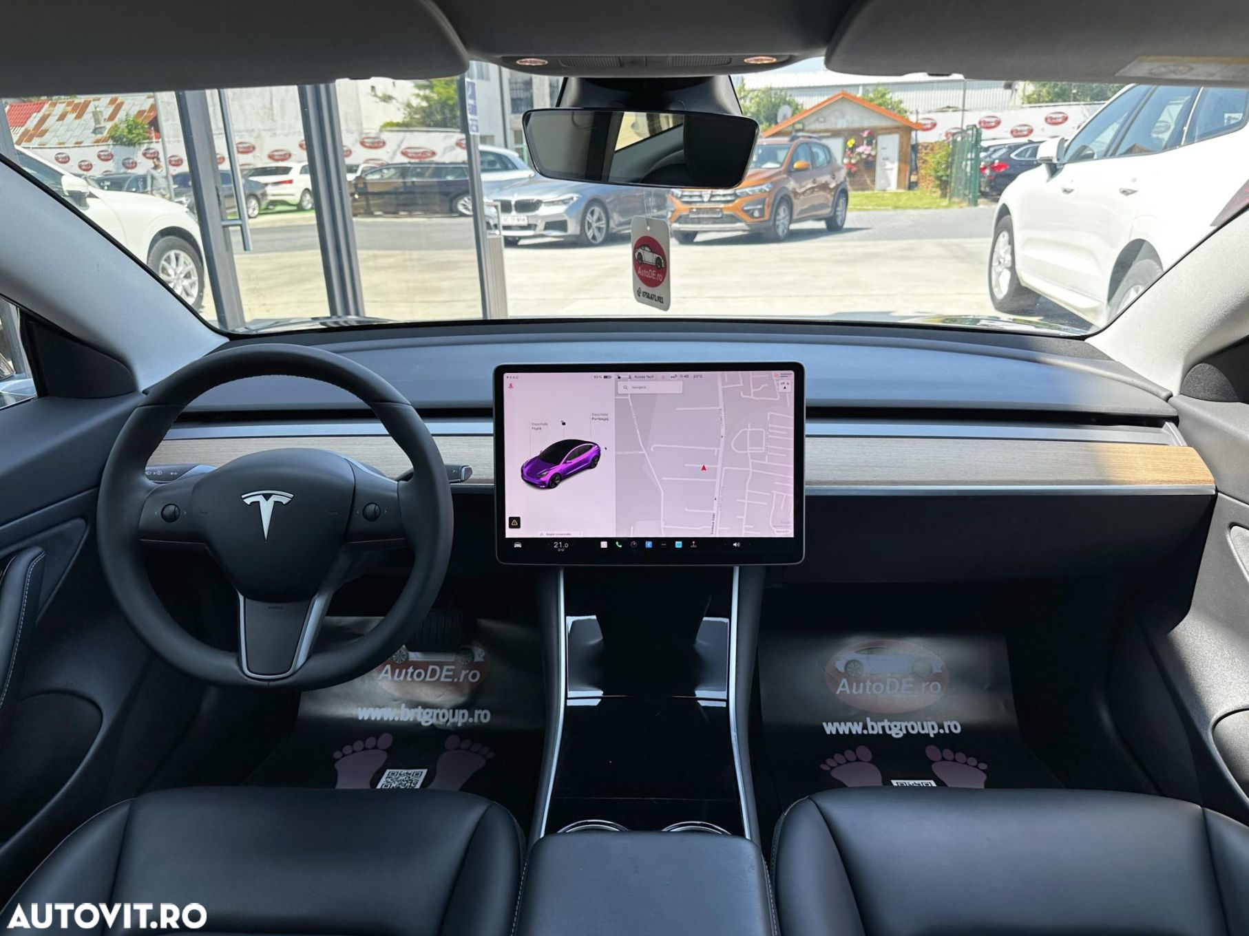 Tesla Model 3 - 7