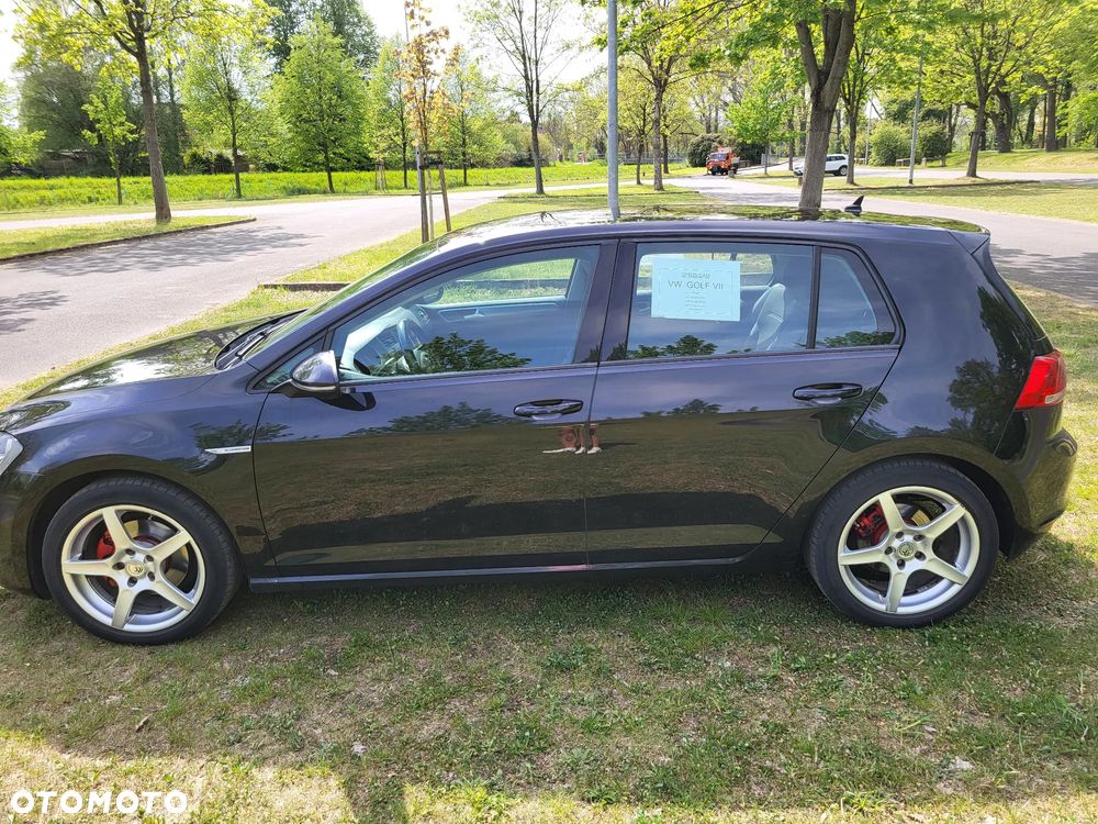Volkswagen Golf 1.6 TDI BlueMotion Trendline - 8