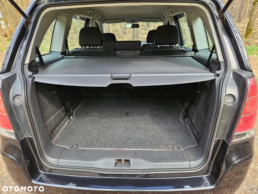 Opel Zafira 1.8 Innovation - 14