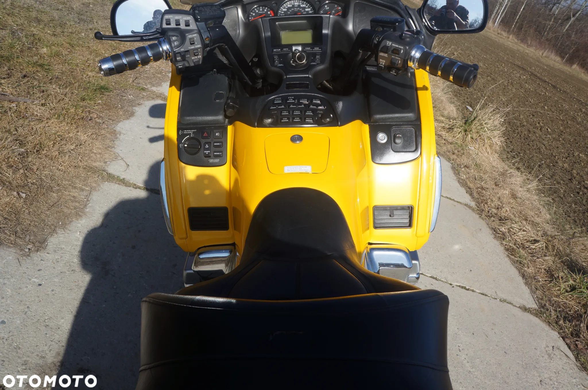 Honda GL - 9