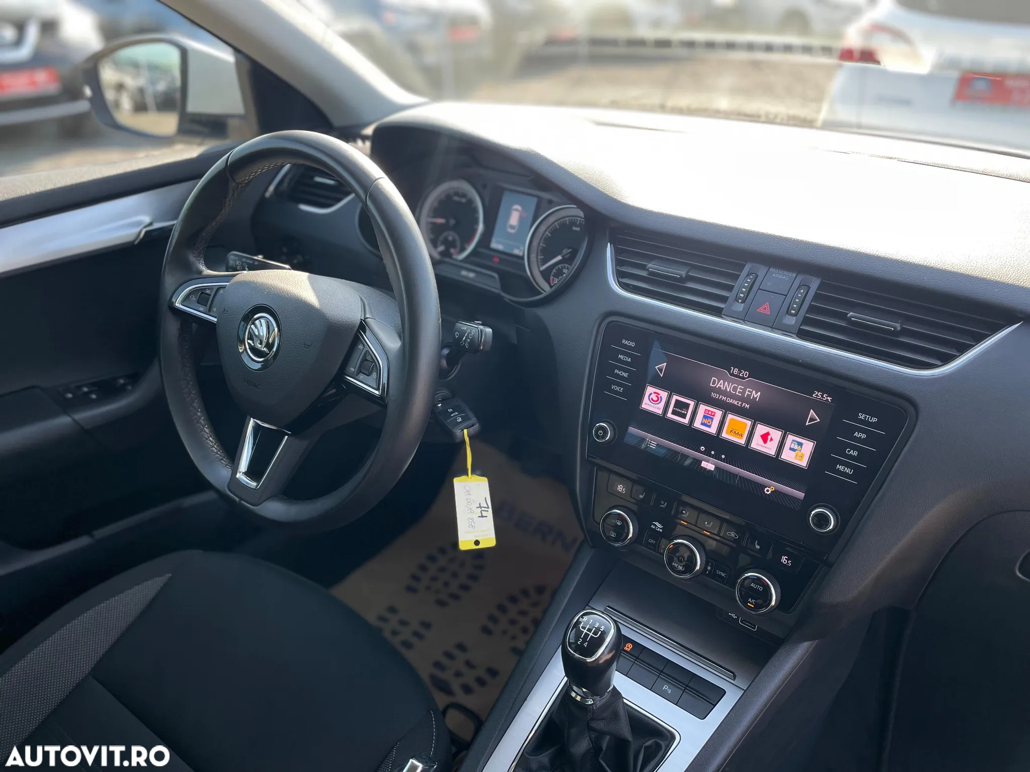 Skoda Octavia Combi Diesel 1.6 TDI Style - 30