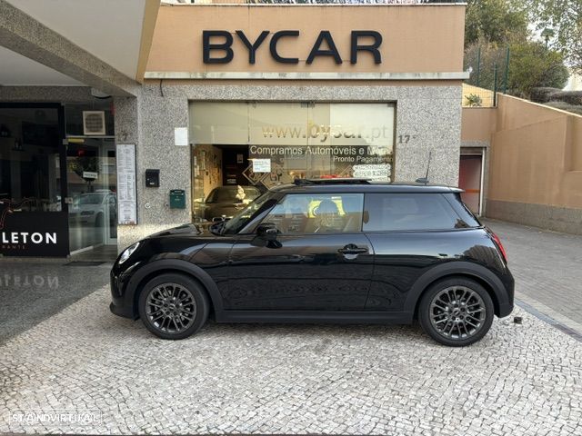 MINI 3 Portas Cooper C Essential - 39