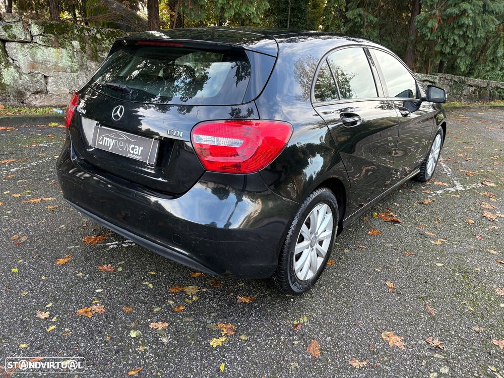 Mercedes-Benz A 180 d Business Solutions - 17