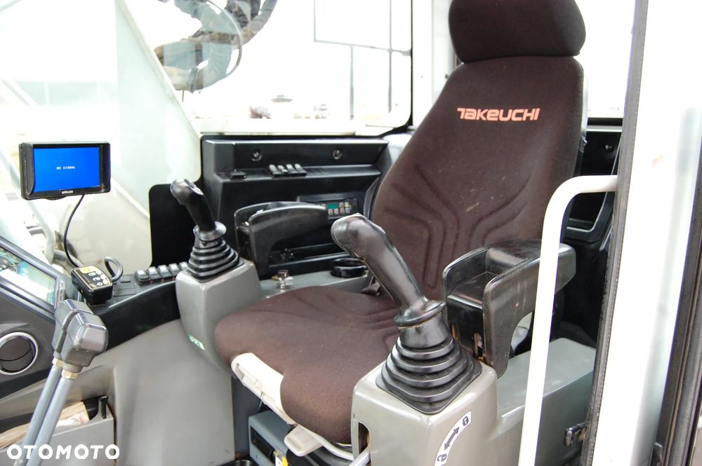 Takeuchi TB2150R - 19