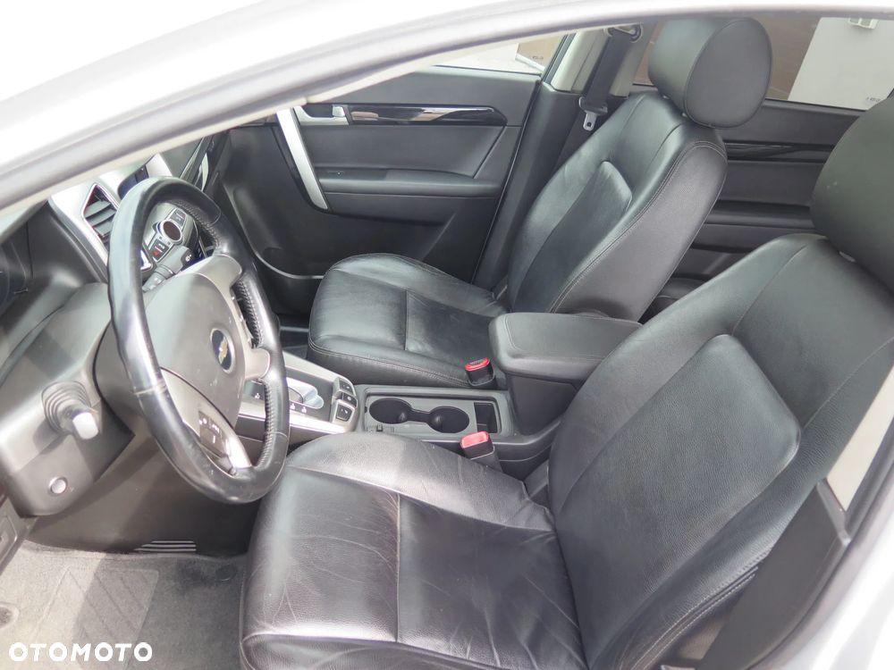 Chevrolet Captiva 2.2 4WD Automatik LTZ - 13
