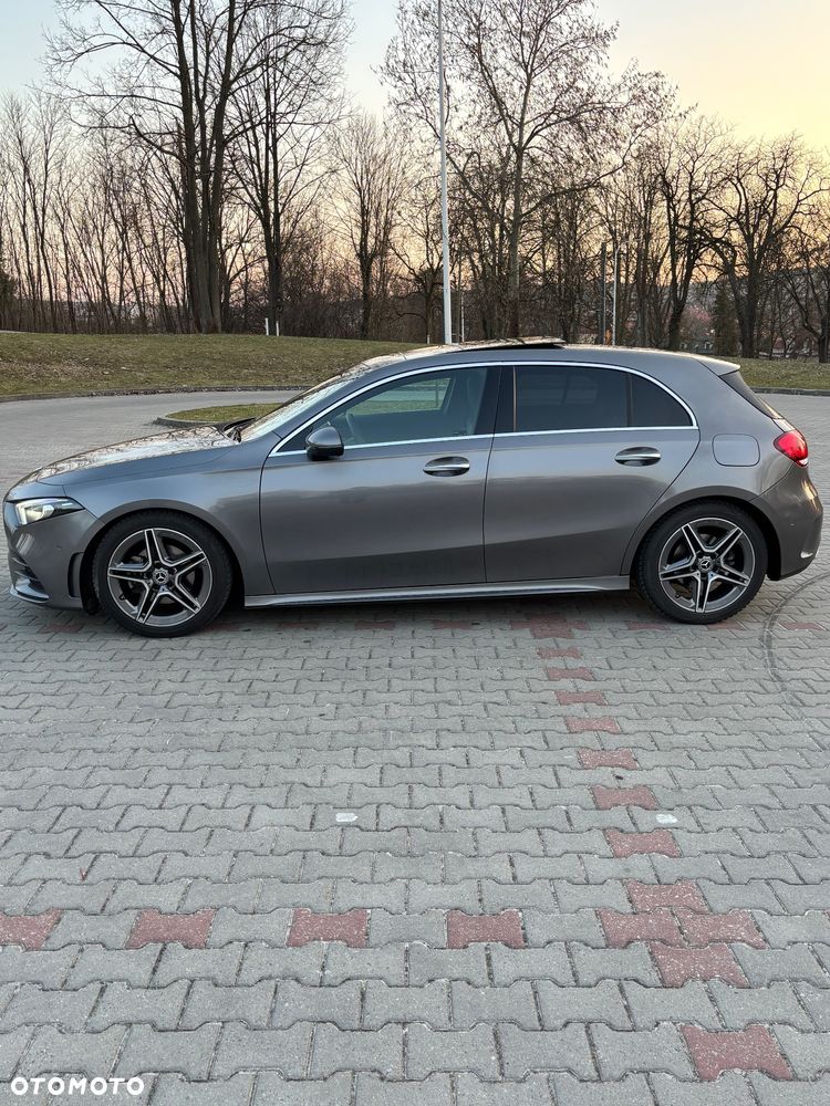 Mercedes-Benz Klasa A 200 AMG Line 7G-DCT - 3