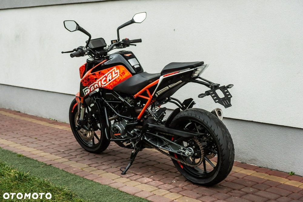 KTM Duke - 4