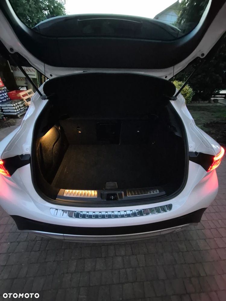 Infiniti QX - 16