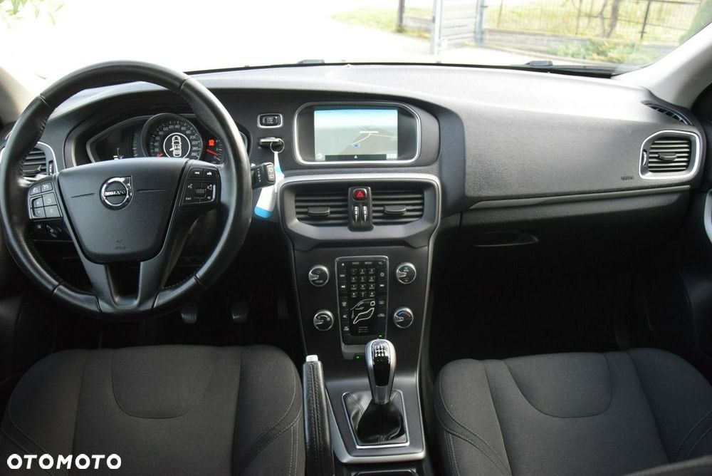 Volvo V40 D2 Kinetic - 31