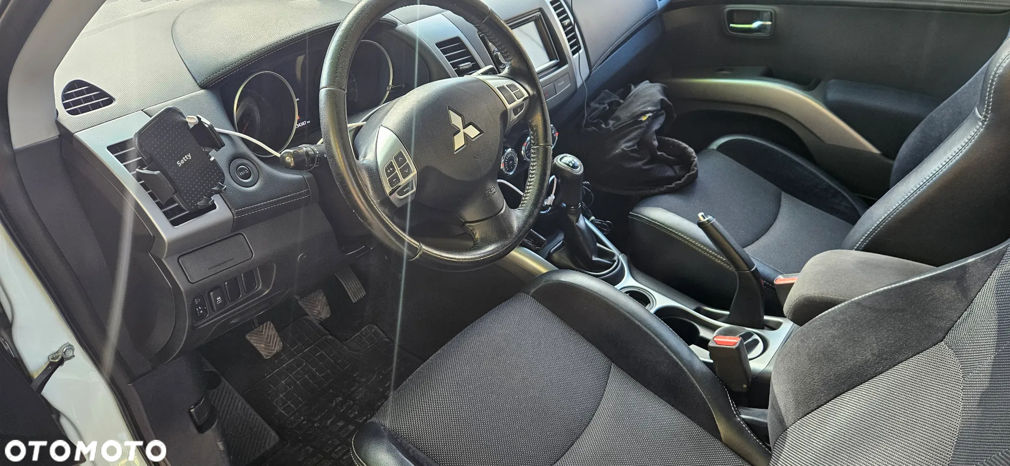 Mitsubishi Outlander 2.0 Intense + 2WD EU5 - 7