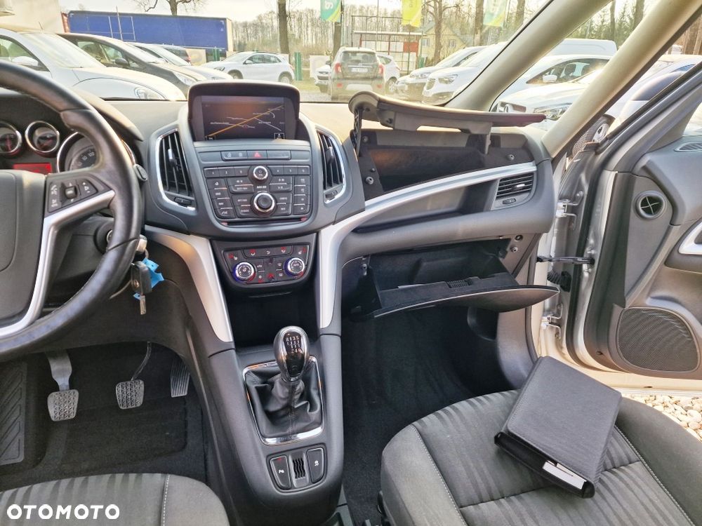 Opel Zafira Tourer 1.4 Turbo Edition - 14