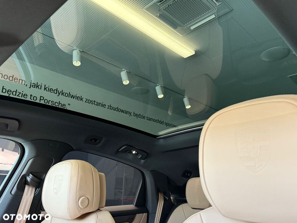 Porsche Cayenne - 14