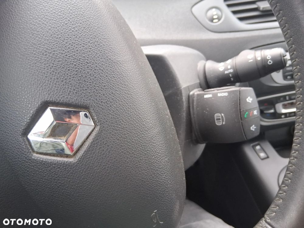 Renault Scenic 1.5dCi TomTom Edition - 8