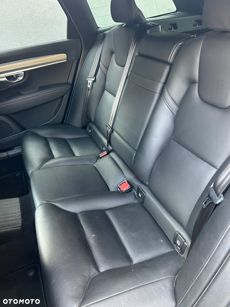 Volvo V90 T8 Twin Engine AWD Momentum - 22