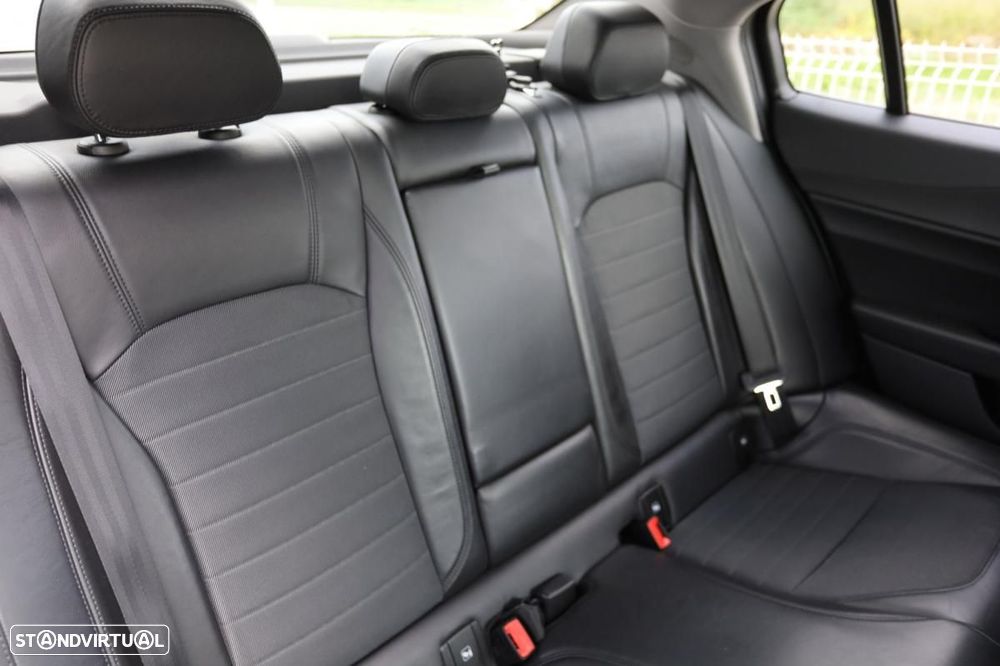 Alfa Romeo Giulia - 13