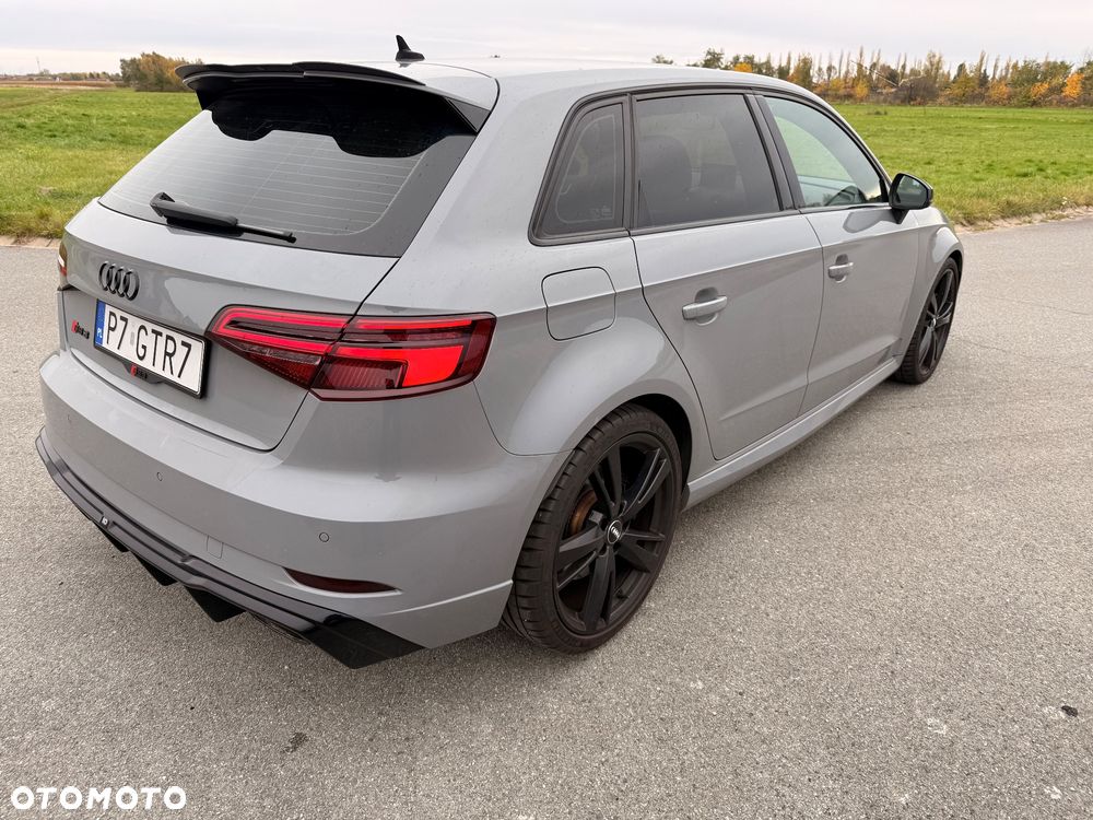 Audi RS3 Sportback - 13