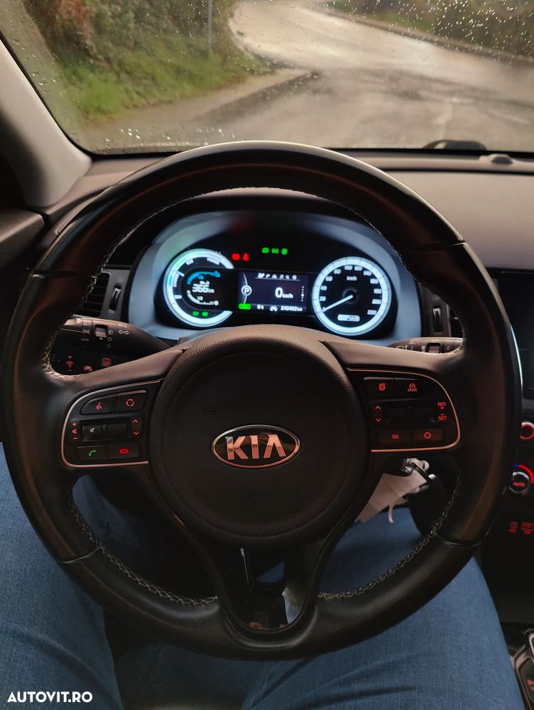 Kia Niro - 13