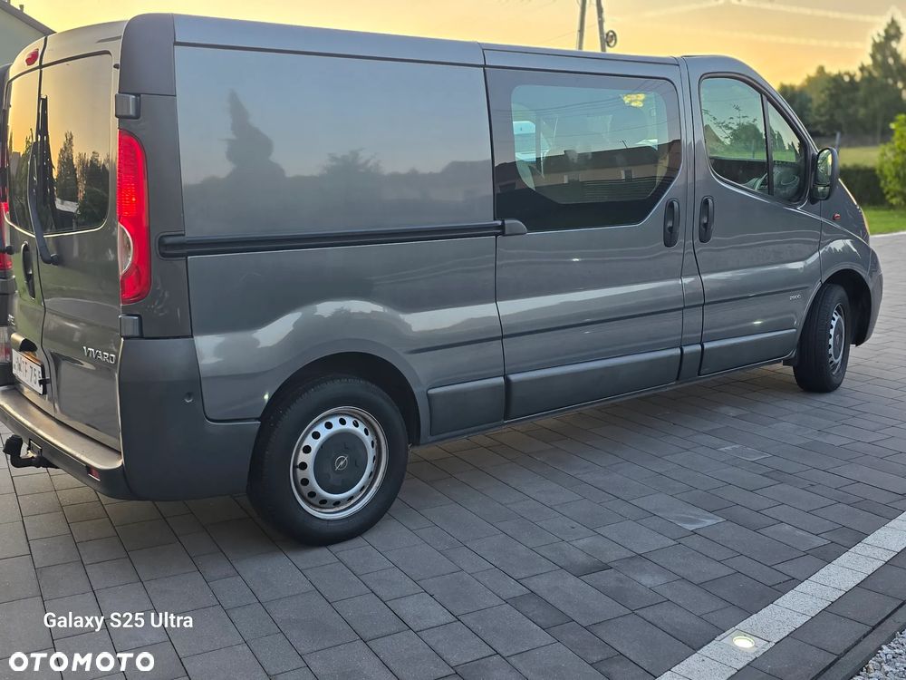 Opel Vivaro - 9