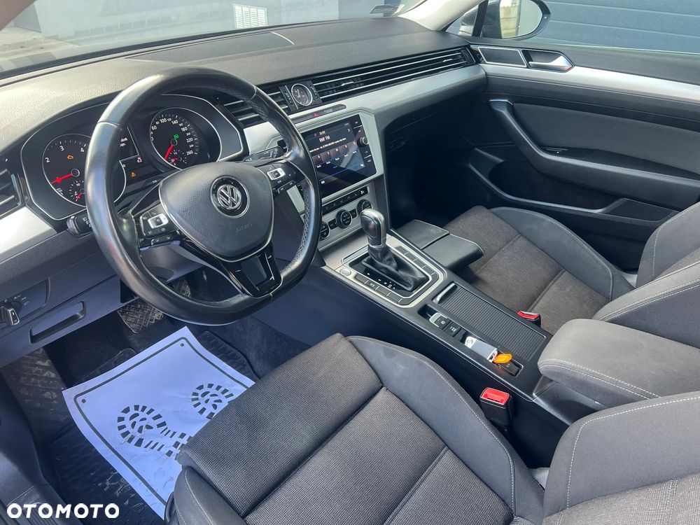 Volkswagen Passat 2.0 TDI BMT Comfortline DSG - 18