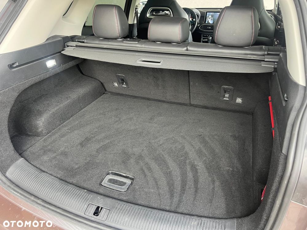 MG HS 1.5 T-GDI Exclusive - 16