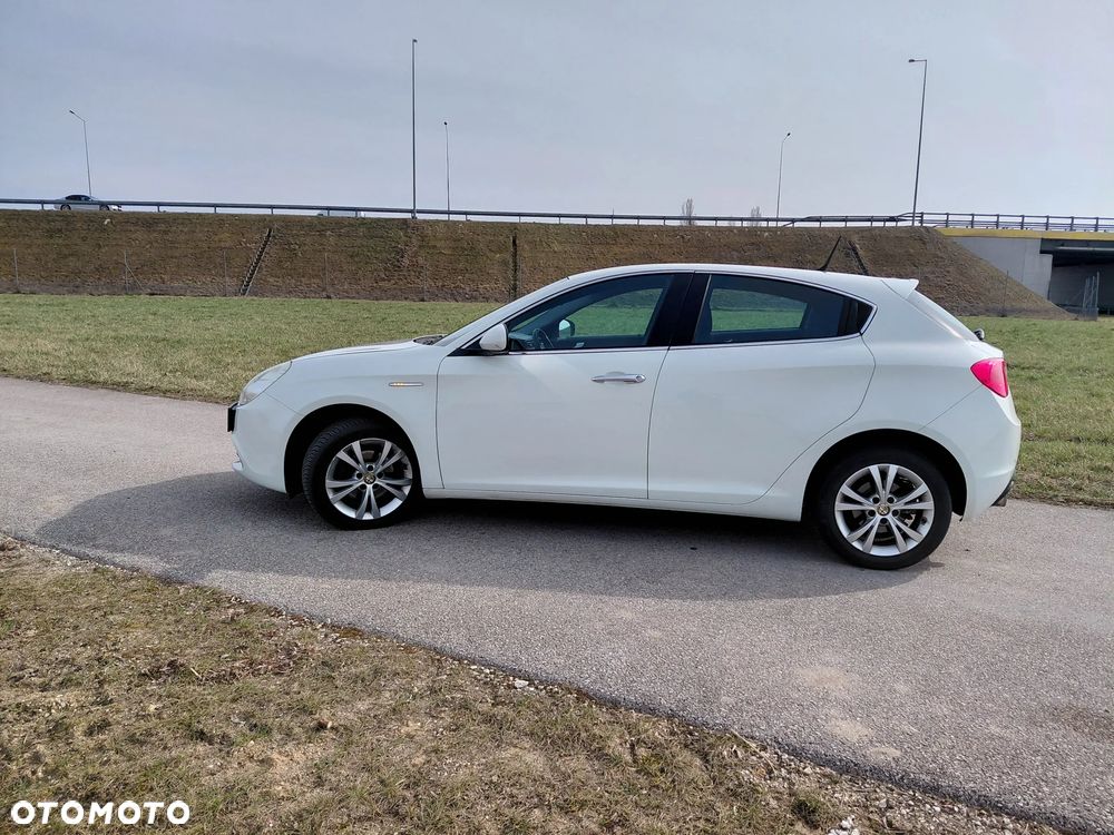 Alfa Romeo Giulietta - 4