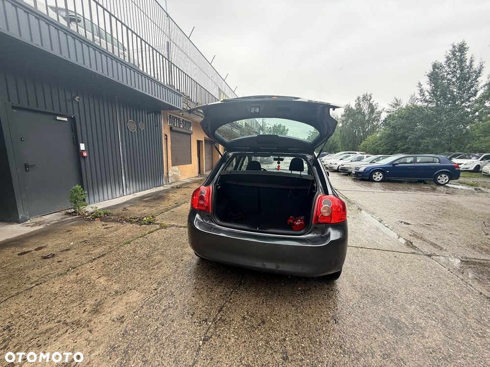 Toyota Auris 1.4 D-4D Premium - 12