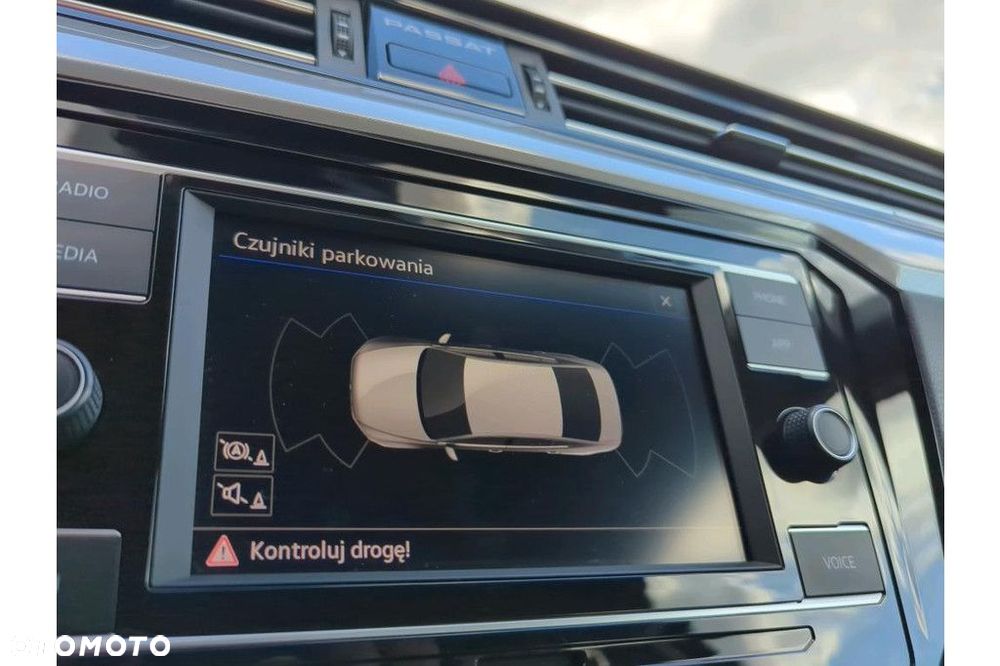Volkswagen Passat 1.5 TSI EVO Business DSG - 9