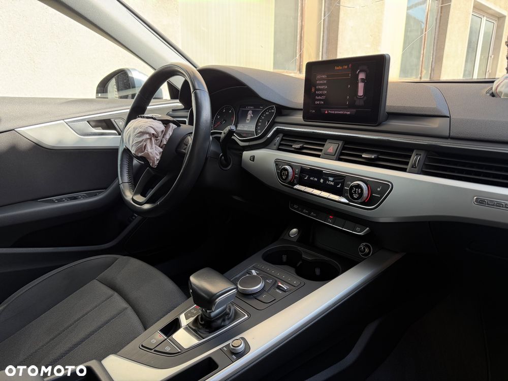 Audi A4 Avant 2.0 TDI S tronic quattro - 16