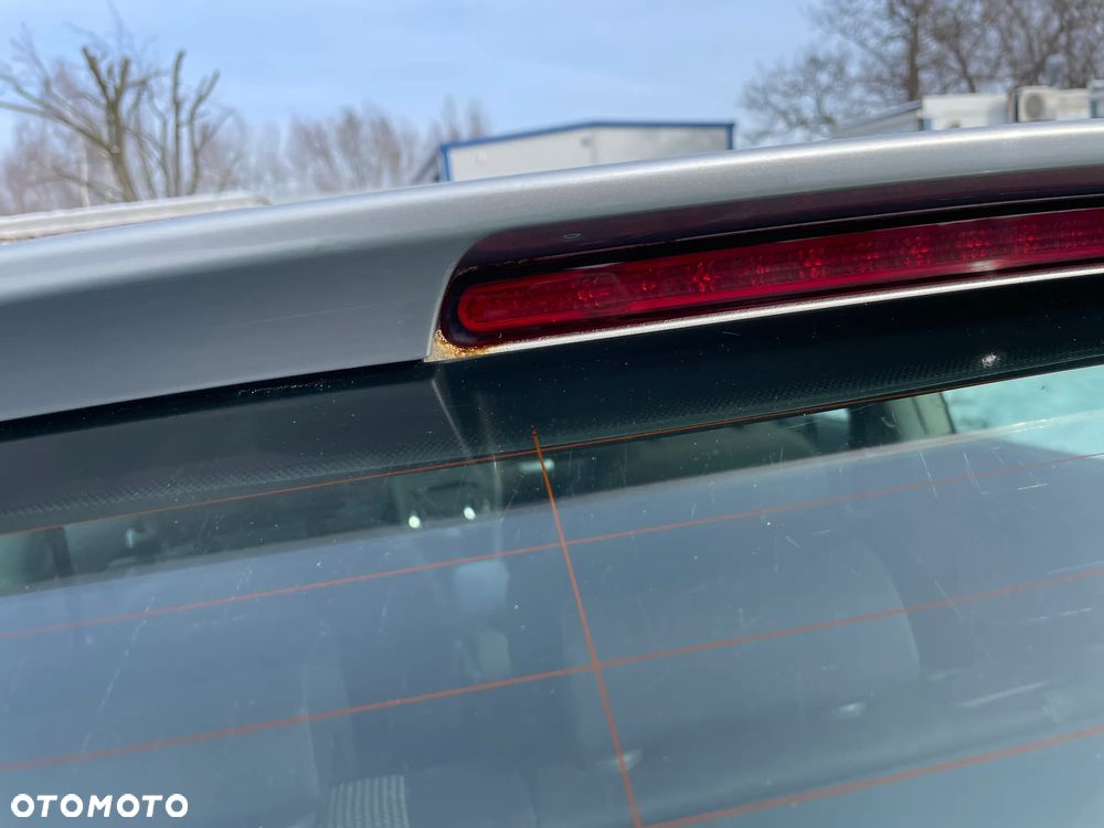 SZYBA KLAPA BAGAŻNIKA AUDI A3 8P 3D LY7W - 3