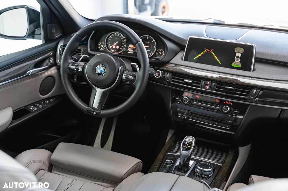 BMW X5 M M50d - 14