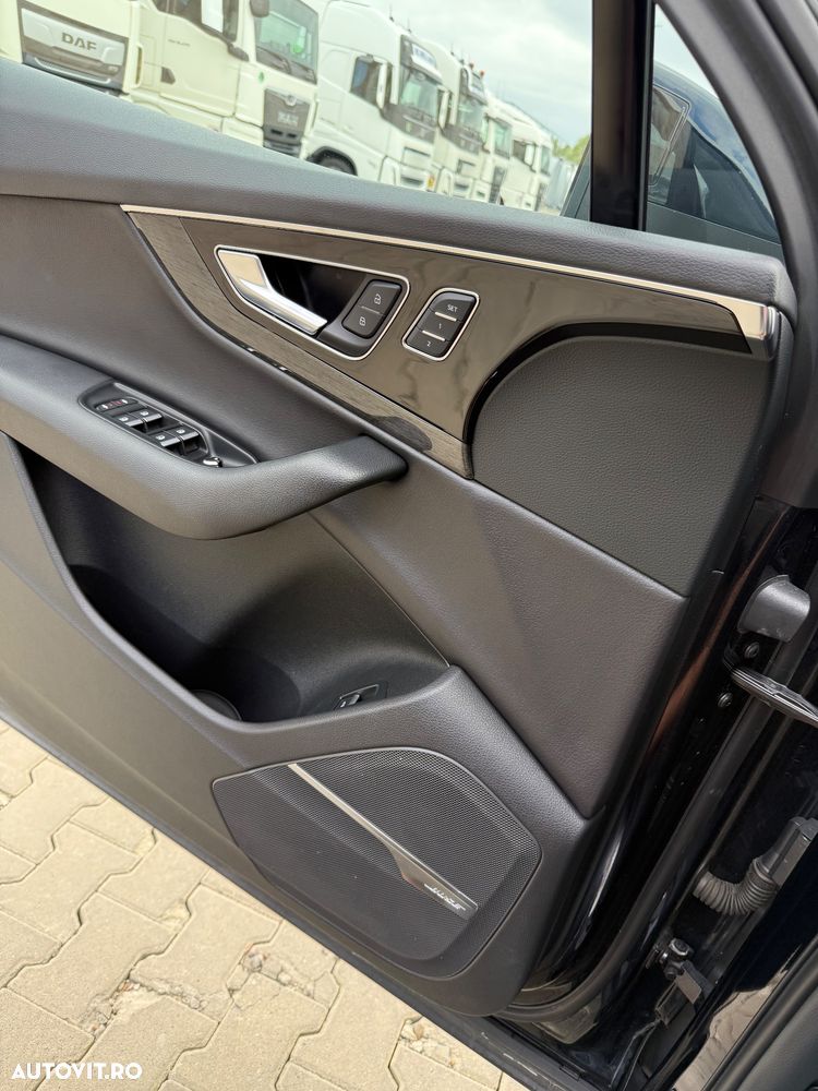 Audi Q7 3.0 TFSI Quattro Tiptronic - 17