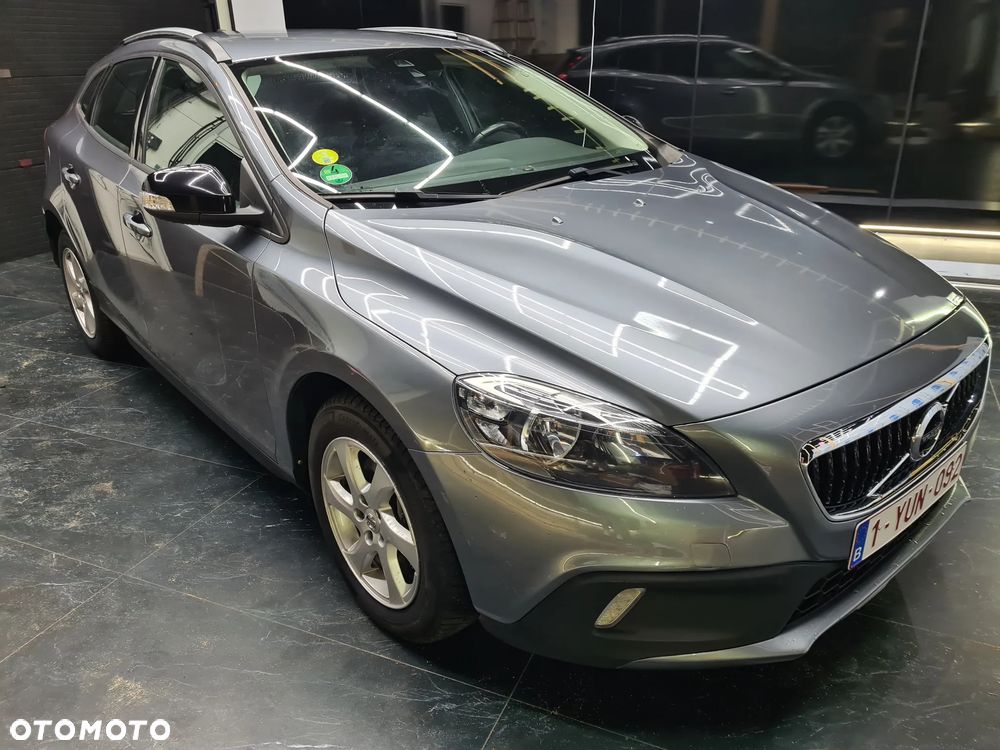 Volvo V40 Cross Country D2 Momentum - 7