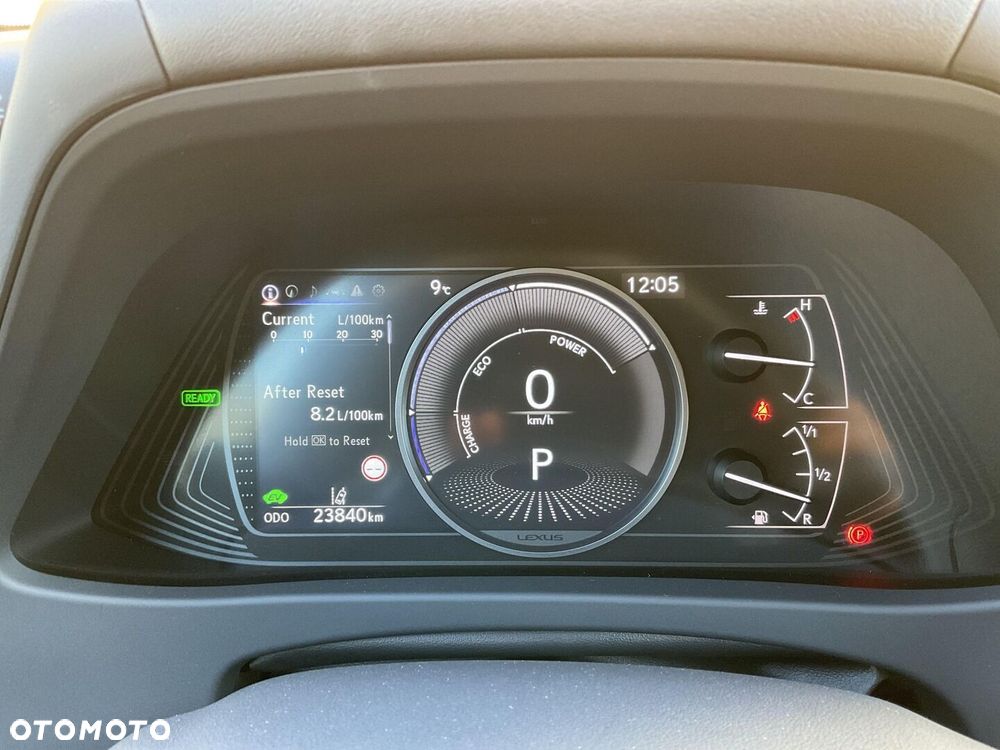 Lexus UX 250h GPF Business 2WD - 23