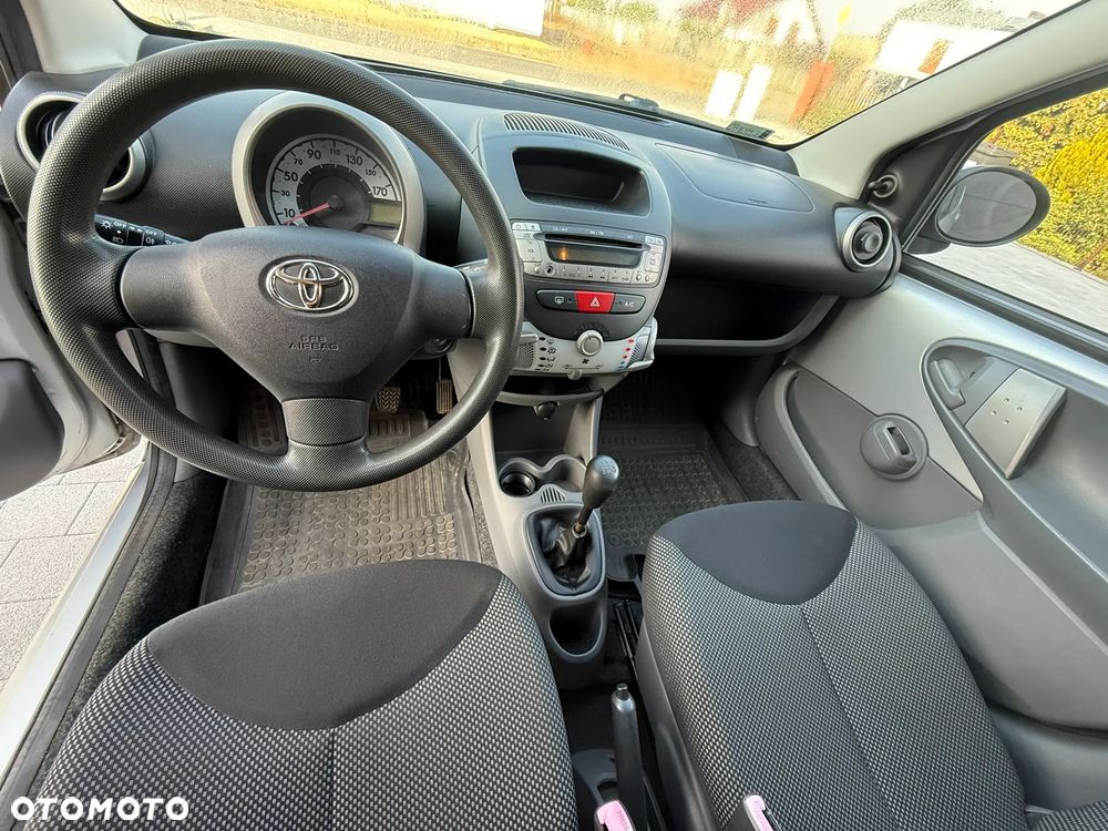 Toyota Aygo - 26