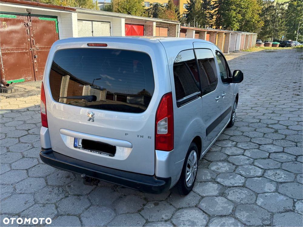 Peugeot Partner Tepee HDi FAP 110 Tendance mit Familien-Paket - 8
