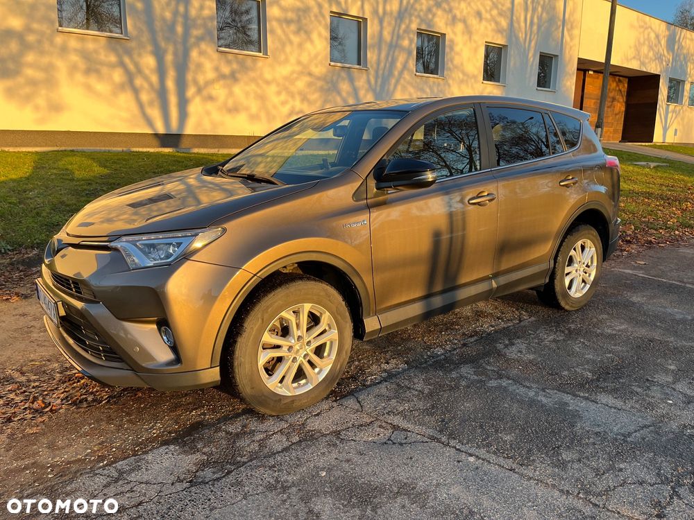 Toyota RAV4 - 3
