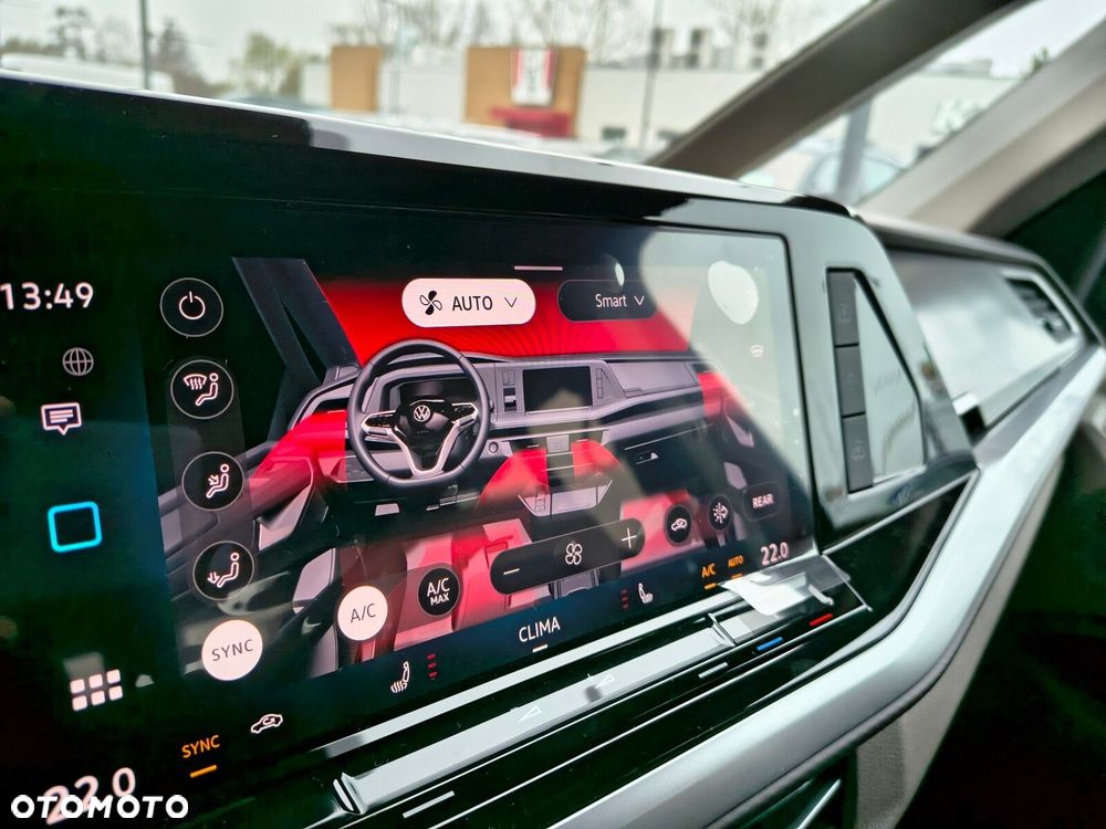 Volkswagen california Nowa California Ocean silnik: 2,0 l TDI SCR 150 KM / skrzynia biegów: 7-biegowa DSG rozstaw osi: 3124 mm - 18