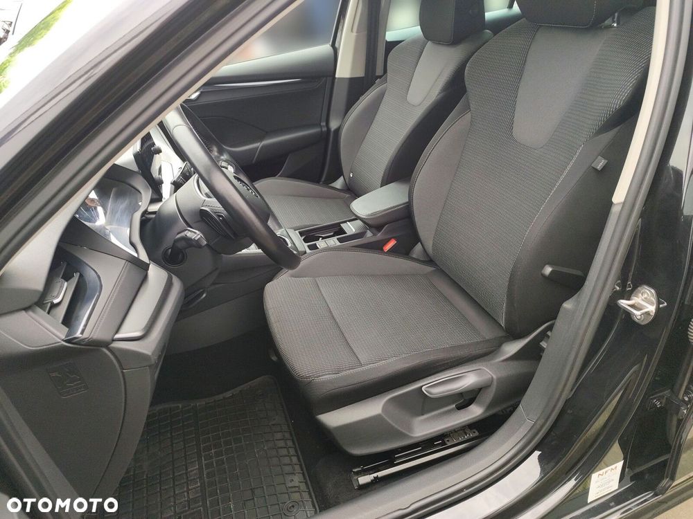 Skoda Octavia 2.0 TDI Ambition DSG - 11