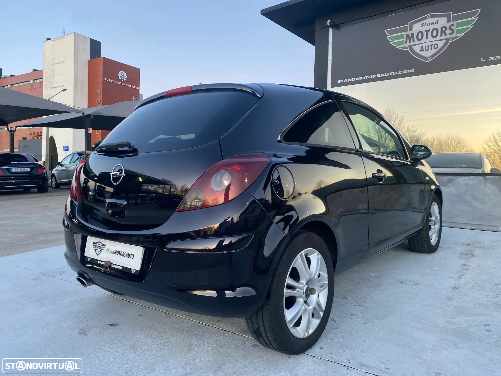 Opel Corsa 1.2 Black Edition - 6