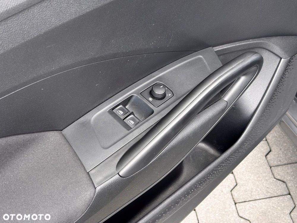 Skoda Fabia 1.0 TSI Ambition - 12